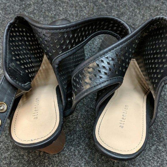 Attention sandals - Picture 4 of 7